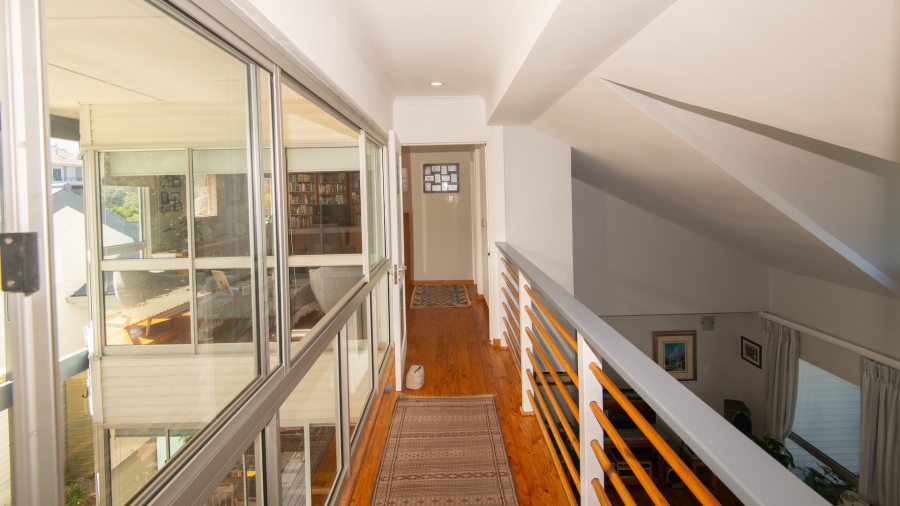 5 Bedroom Property for Sale in Hersham Western Cape